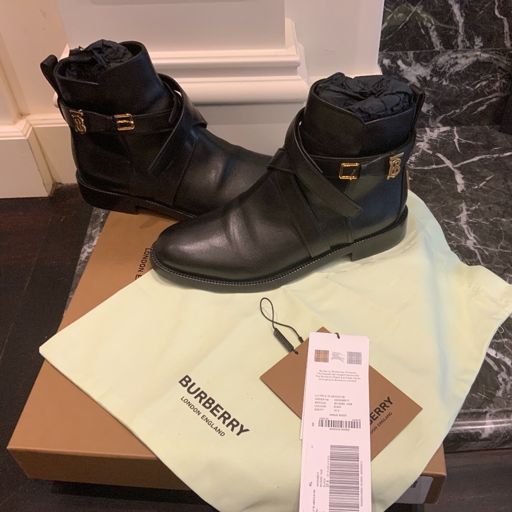Burberry, 7.5, black
